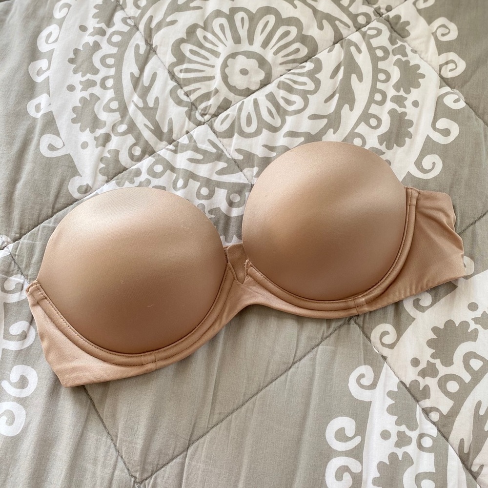 Victoria Secret Very Sexy Strapless Pushup Bra 32C